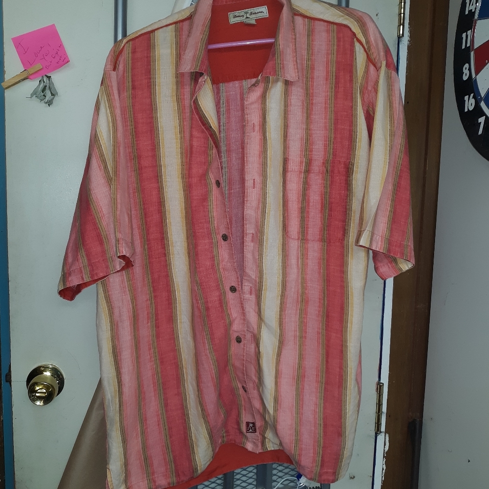 Unisex linen Tommy Bahama shirt